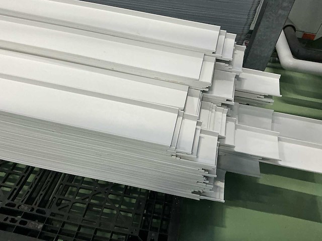 Stalen teeltgoten (1750x) - afbeelding 11 van  14