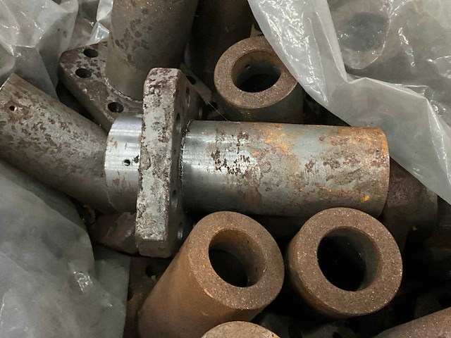 Stalen trekhaak inbouw kokers/bussen - afbeelding 2 van  3