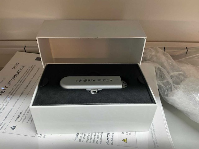 Stalen vakkenkast met elektrotechnische robotonderdelen (5x) - afbeelding 19 van  39