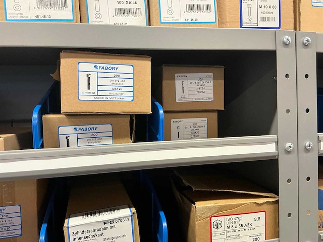 Stalen vakkenkast met fabory ringen, schroeven en bouten (7x) - afbeelding 16 van  58