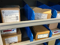 Stalen vakkenkast met fabory ringen, schroeven en bouten (7x) - afbeelding 35 van  58