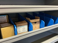 Stalen vakkenkast met fabory ringen, schroeven en bouten (7x) - afbeelding 39 van  58