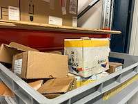 Stalen vakkenkast met fabory ringen, schroeven en bouten (7x) - afbeelding 43 van  58