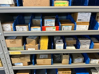 Stalen vakkenkast met fabory ringen, schroeven en bouten (7x) - afbeelding 50 van  58