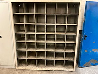 Stalen vakkenkast - afbeelding 1 van  4