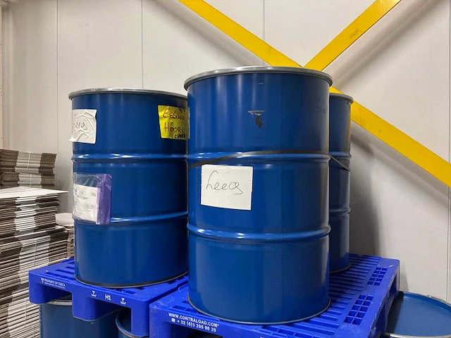 Stalen vat (200 liter) (10x) - afbeelding 1 van  3