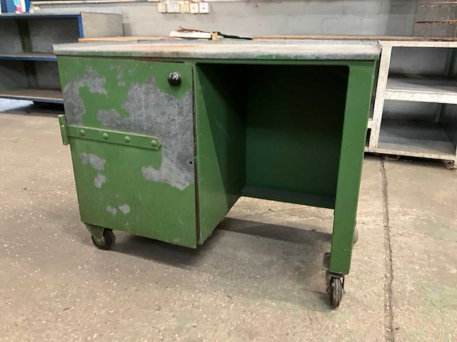 Stalen verrijdbare werkbank - afbeelding 2 van  5