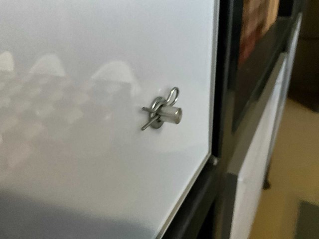 Stalen wand presentatie met lichtborden - afbeelding 4 van  6