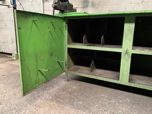 Stalen werkbank met 2 bankschroeven - afbeelding 2 van  15