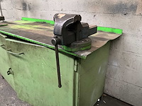 Stalen werkbank met 2 bankschroeven - afbeelding 7 van  15