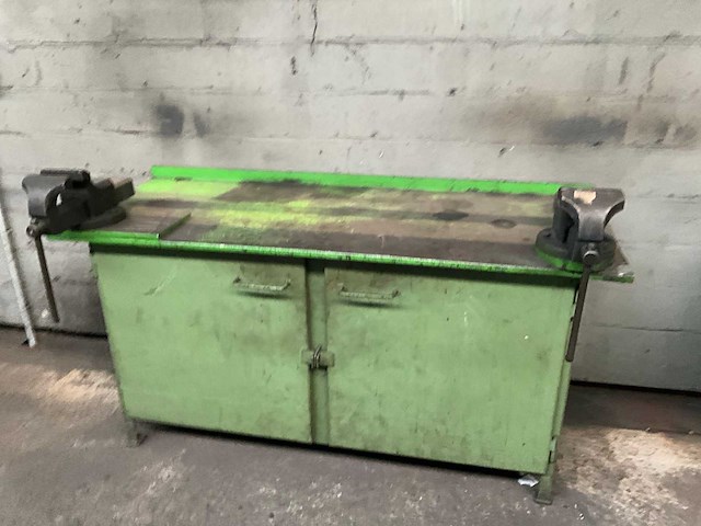 Stalen werkbank met 2 bankschroeven - afbeelding 13 van  15