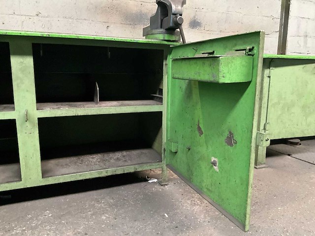 Stalen werkbank met 2 bankschroeven - afbeelding 15 van  15