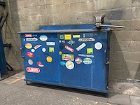 Stalen werkbank met bankschroef - afbeelding 1 van  11