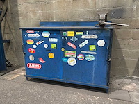 Stalen werkbank met bankschroef - afbeelding 4 van  11