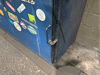 Stalen werkbank met bankschroef - afbeelding 10 van  11