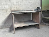 Stalen werkbank met bankschroef - afbeelding 10 van  12