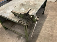 Stalen werkbank met bankschroef - afbeelding 5 van  7