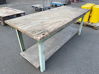 Stalen werkbank met houten blad - afbeelding 2 van  4