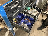 Stalen werkbank met ladeblokken - afbeelding 5 van  8