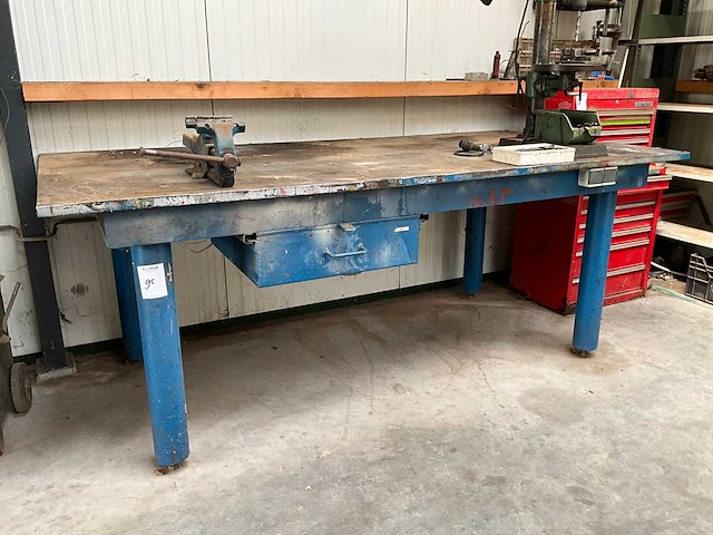 Stalen werkbank - afbeelding 1 van  4