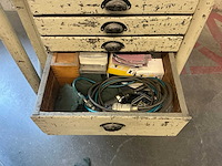 Stalen werkbank - afbeelding 8 van  9