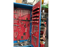 Stalen werkplaatskast met diverse handgereedschap - afbeelding 6 van  8