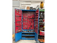 Stalen werkplaatskast met diverse handgereedschap - afbeelding 2 van  8