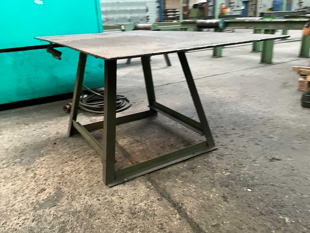 Stalen werktafel - afbeelding 1 van  5