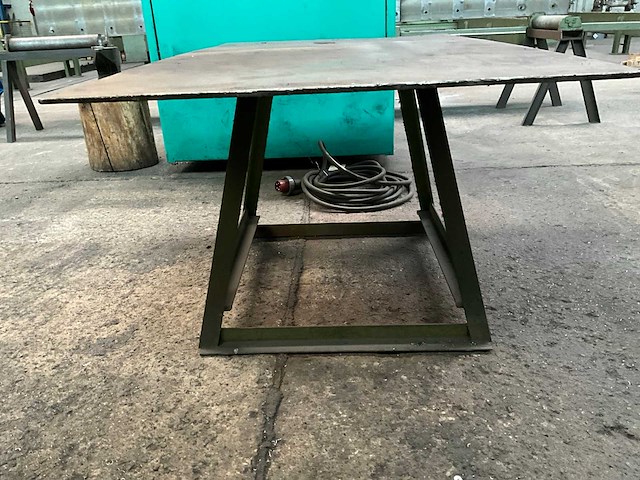 Stalen werktafel - afbeelding 2 van  5