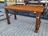 Stalen werktafel