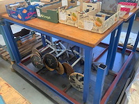 Stalen werktafel - afbeelding 1 van  2