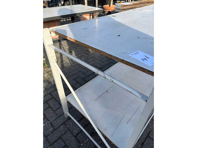 Stalen werktafel - afbeelding 1 van  1