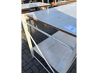 Stalen werktafel - afbeelding 1 van  1