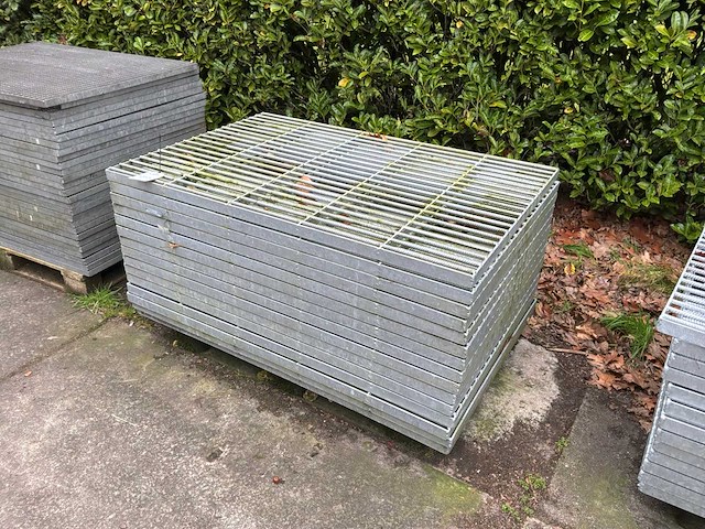 Stalrooster (16x) - afbeelding 1 van  4