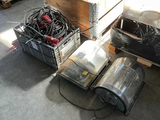 Stalverlichting - afbeelding 1 van  4