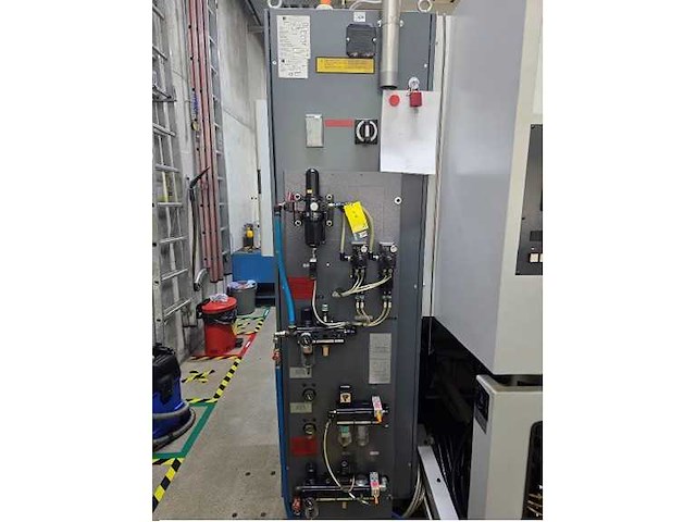 Stama - mc331 - cnc vertical machining centre - 2007 - afbeelding 3 van  21