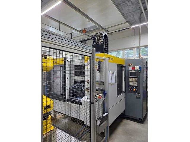 Stama - mc331 - cnc vertical machining centre - 2007 - afbeelding 12 van  21