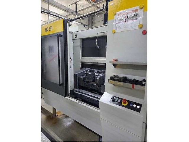Stama - mc331 - cnc vertical machining centre - 2007 - afbeelding 18 van  21
