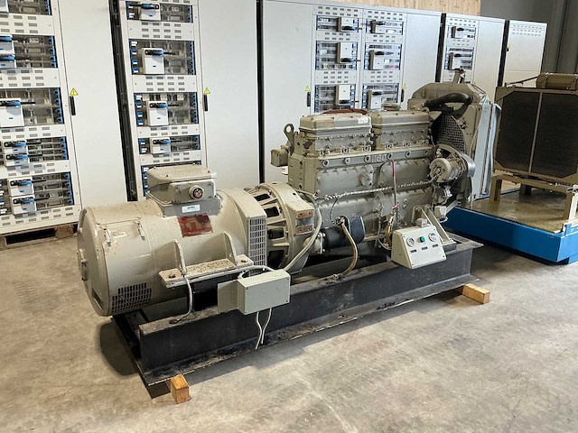 Stamford - power generator - afbeelding 1 van  7