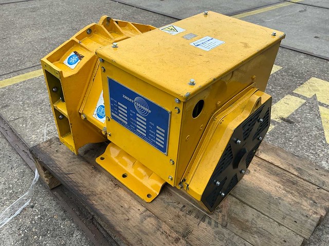 Stamford generator / alternator met aansluitkast – zwart techniek power generation - afbeelding 7 van  7