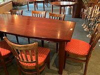 Stamtafel met stoelen - afbeelding 8 van  8
