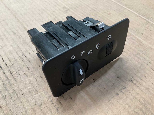 Standard ds1355 switch / commutateur interruptor - afbeelding 1 van  4