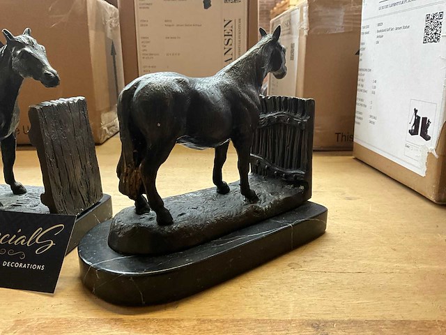 Standing horses boekensteun (2x) - afbeelding 1 van  3