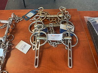 Stangen met kin ketting (3x)