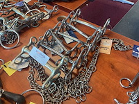 Stangen met kin ketting (6x) - afbeelding 2 van  2