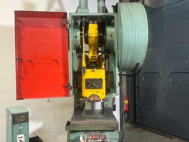 Stanko - kd2128k - eccentric press - 1986 - afbeelding 7 van  12