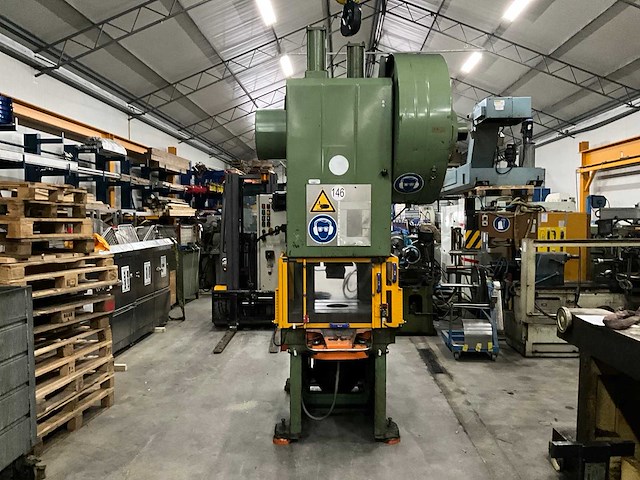 Stankoimport 60t excentrieke pers - afbeelding 5 van  12