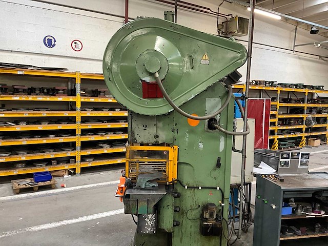 Stankoimport k 1426 b excentrie pers - afbeelding 4 van  9