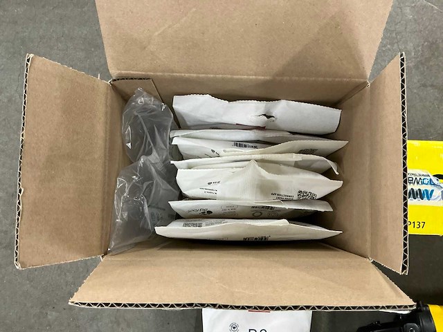 Stanley - 1300w - polijstmachine - afbeelding 6 van  7