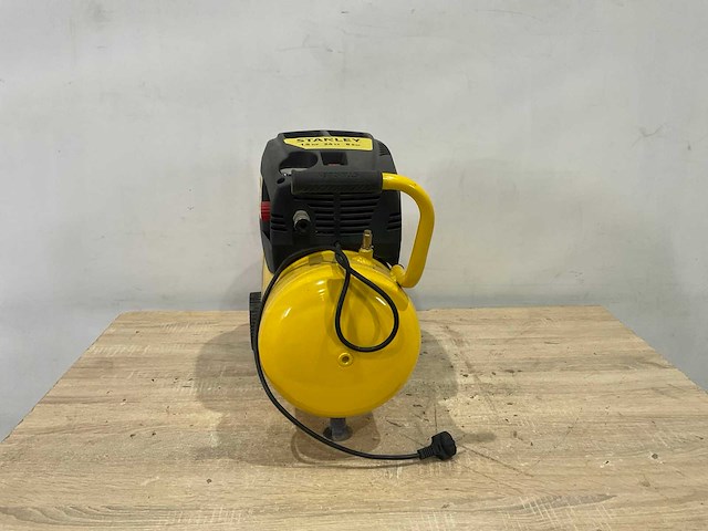 Stanley - compressor - afbeelding 3 van  7